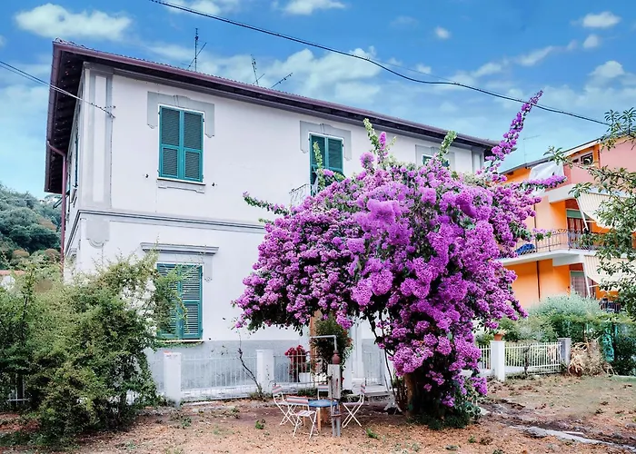 Casa Elegante In Mezzo Al Verde