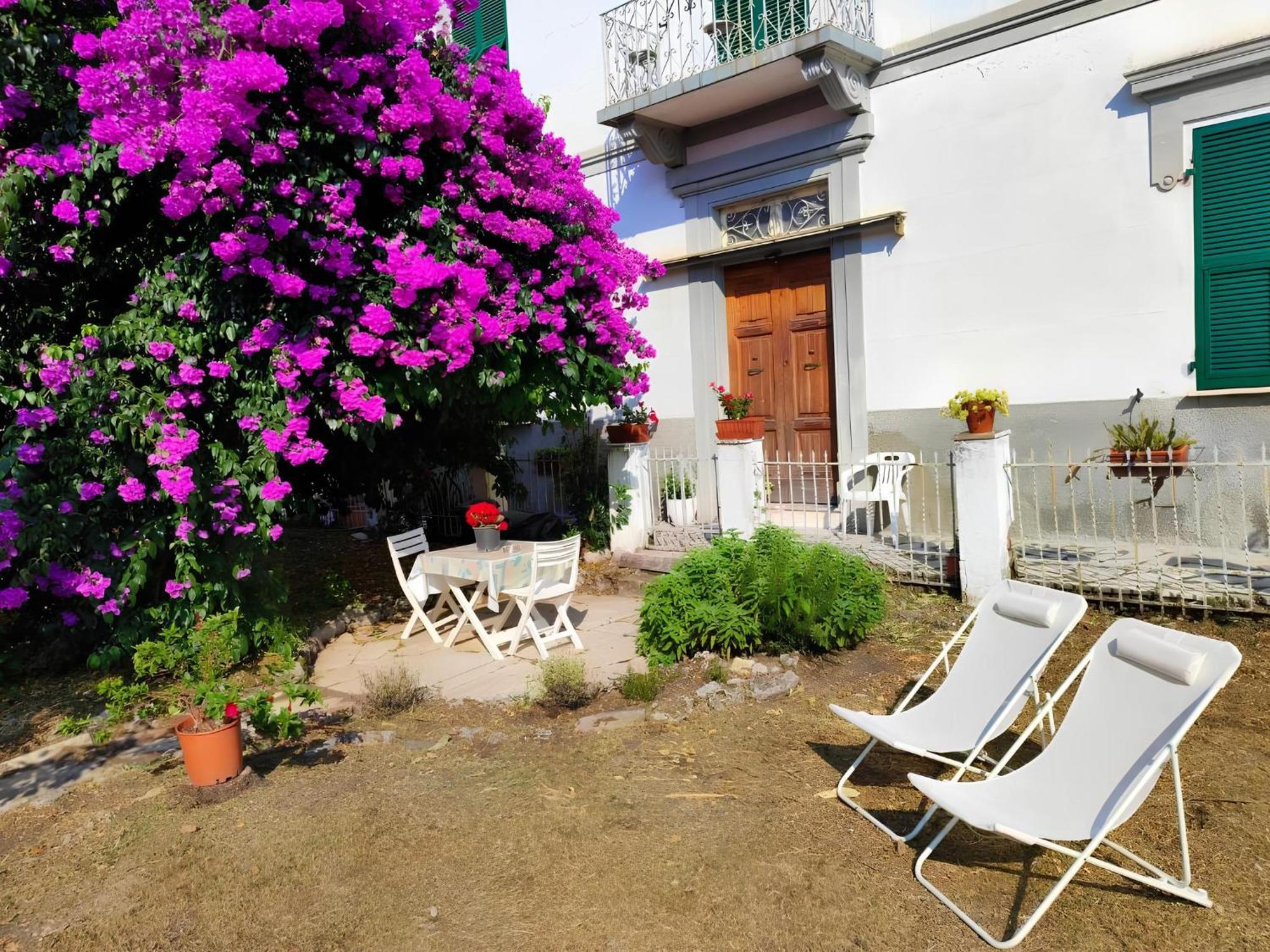 Casa Elegante In Mezzo Al